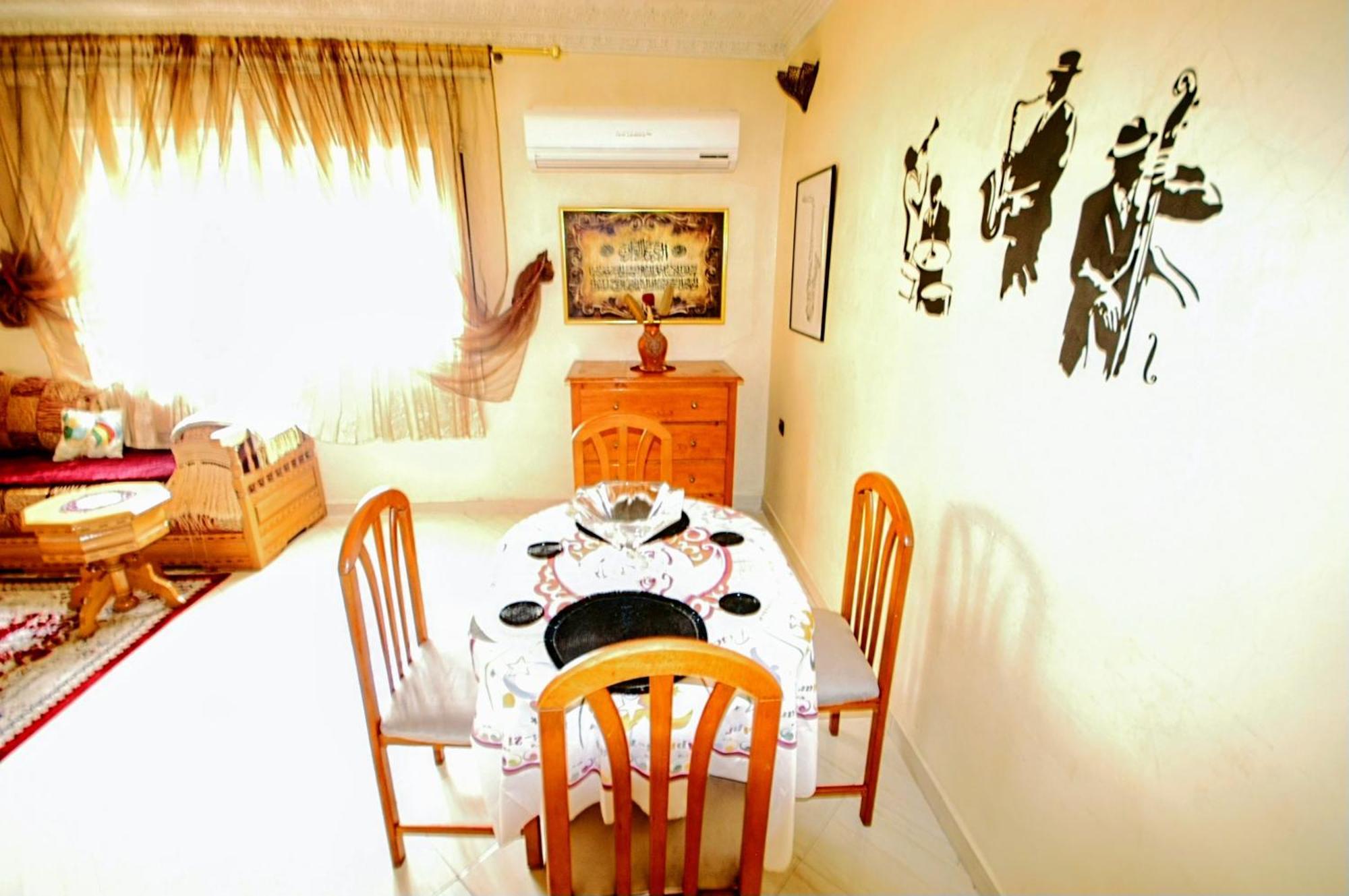 Vintage Full Equipe Apartment